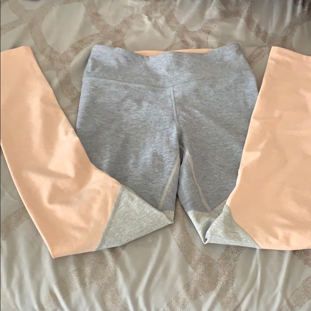 Outdoor Voices leggings